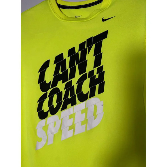 Nike men’s Bright Yellow Dry Fit T-shirt size XL Workout/Run/Gym Shirt fast Dry - Picture 2 of 7